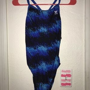 Tyr One Piece Bathing suit BRAND NEW